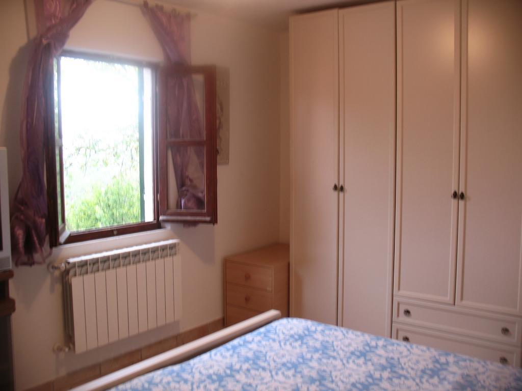 Bed and Breakfast Casa Vacanze L'Agrifoglio Magliolo Pokój zdjęcie