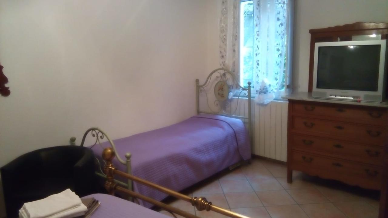 Bed and Breakfast Casa Vacanze L'Agrifoglio Magliolo Zewnętrze zdjęcie