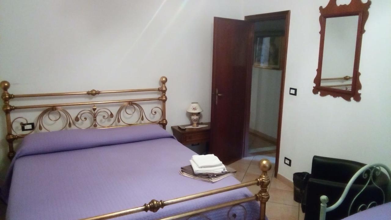 Bed and Breakfast Casa Vacanze L'Agrifoglio Magliolo Zewnętrze zdjęcie
