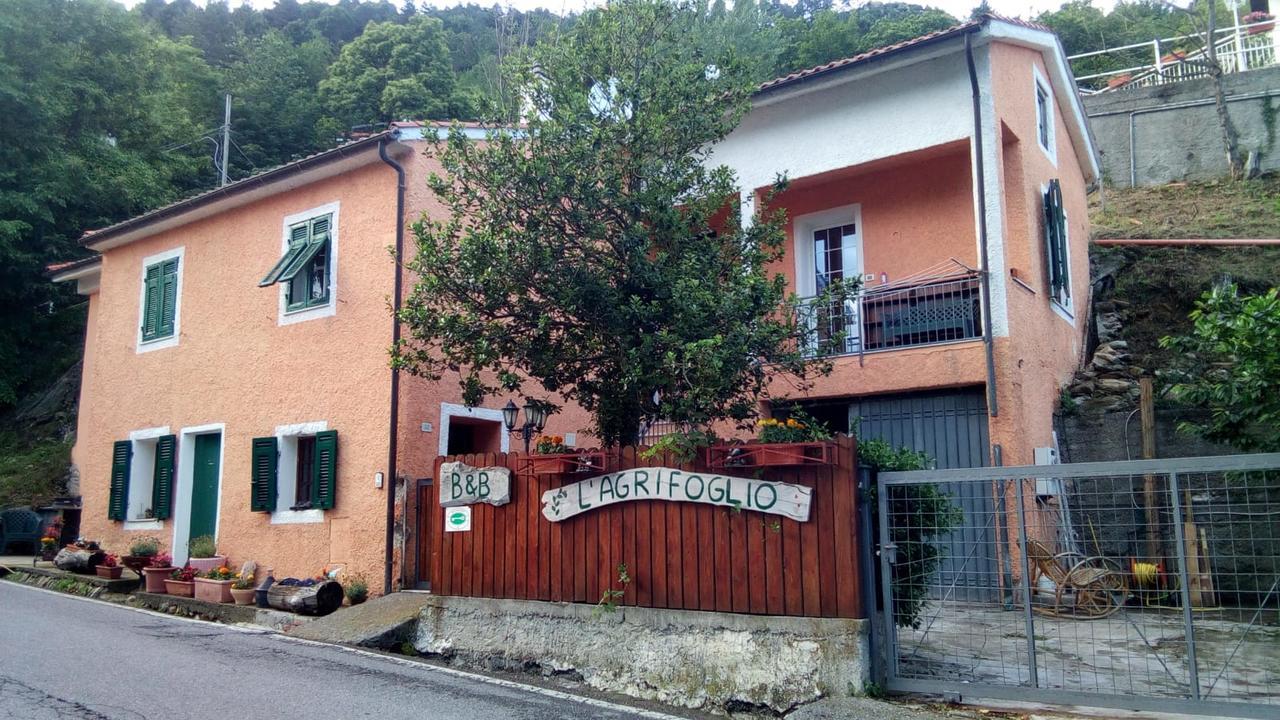 Bed and Breakfast Casa Vacanze L'Agrifoglio Magliolo Zewnętrze zdjęcie